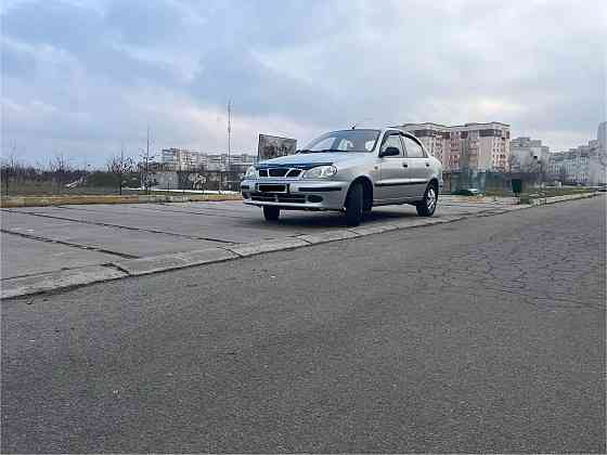 Продам Ланос 1.5 в отличном состоянии (Поляк). Зугрэс