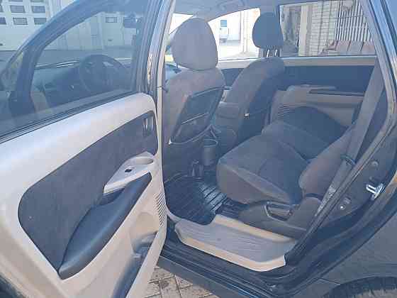 Mitsubishi Grandis срочная продажа Докучаевск