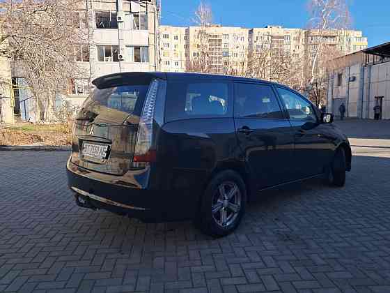 Mitsubishi Grandis срочная продажа Докучаевск