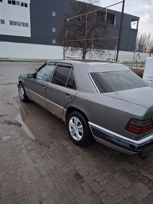 Мерседес е230 дизель Ясиноватая - изображение 3