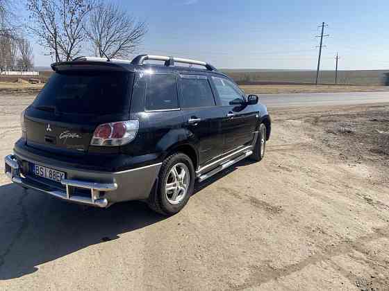 Mitsubishi Outlander бензин 2.0 Снежное