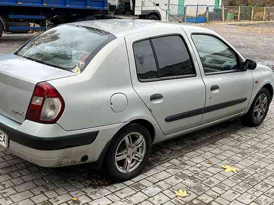Renault simbol 1.4 Торез