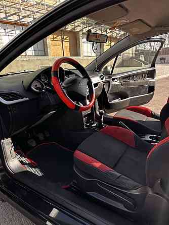 Продам авто Peugeot 207, 2006 року, 1,4 л бензин Докучаевск