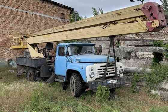 Продам автовишку ЗИЛ 130 Старобешево