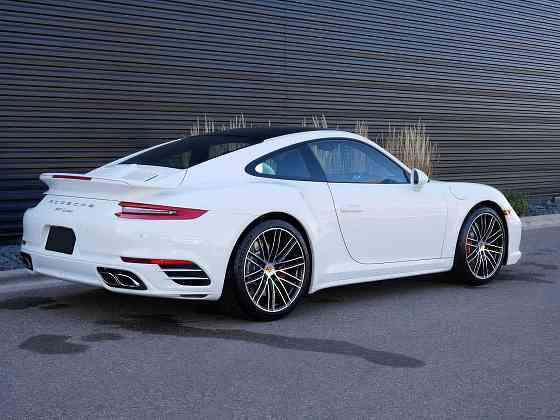 2018 Porsche 911 Turbo Торез
