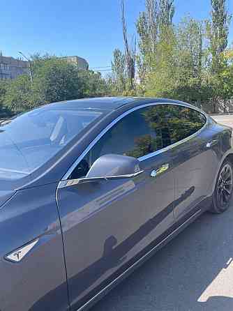 Tesla model S 85D Харцызск