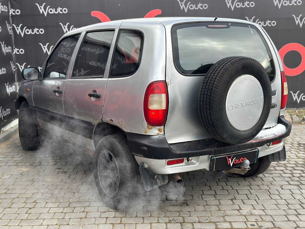 Chevrolet Niva 2006 1.7 ГБО Снежное - изображение 6