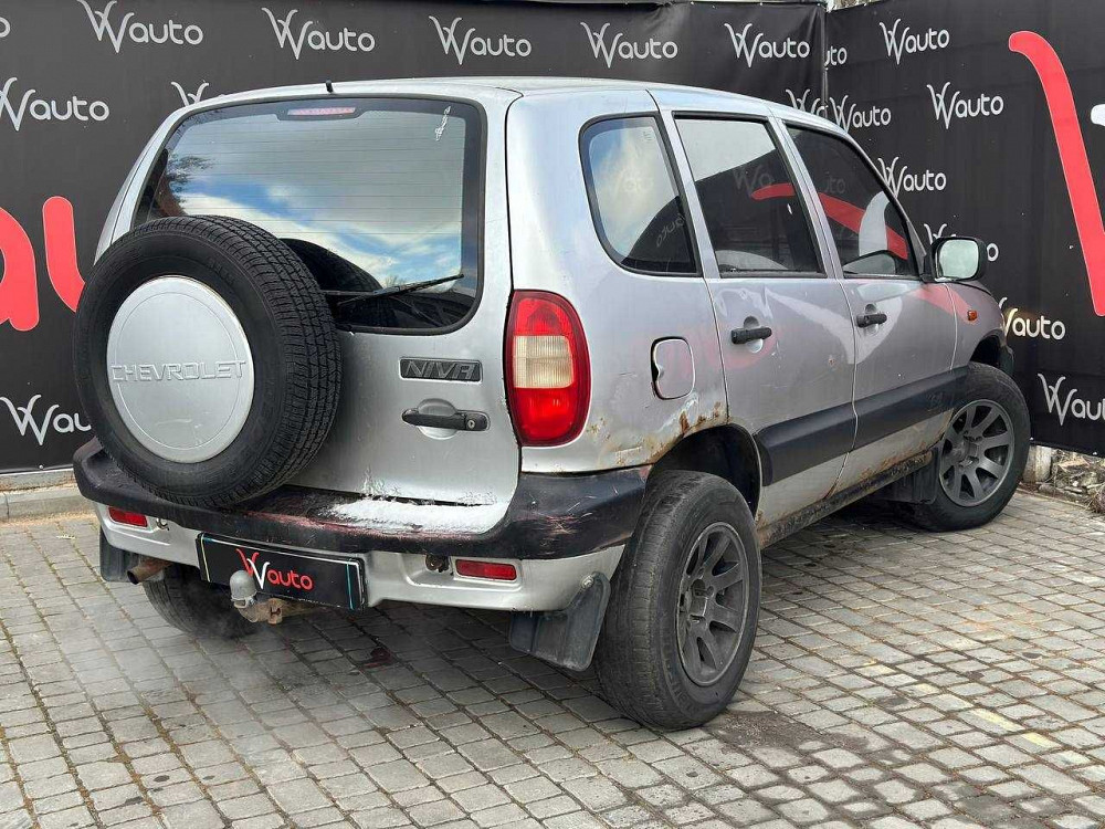 Chevrolet Niva 2006 1.7 ГБО Снежное - изображение 4