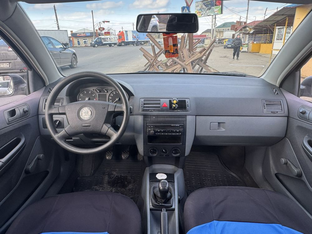 Skoda Fabia - 2003 1.4 MPI Александровка - изображение 8