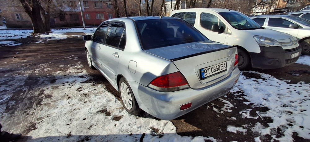 Продам ланцер 9, 1,6 с газом Амвросиевка - изображение 2