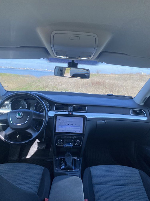 Продам Skoda Superb 2012 Амвросиевка - изображение 6