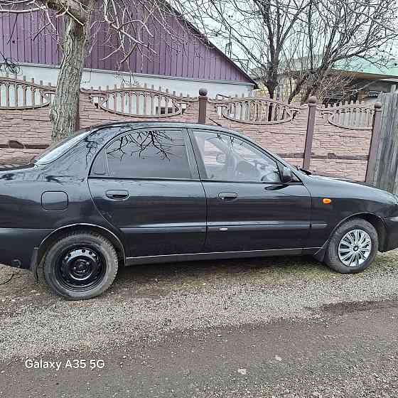 Продаю машину Daewoo Докучаевск
