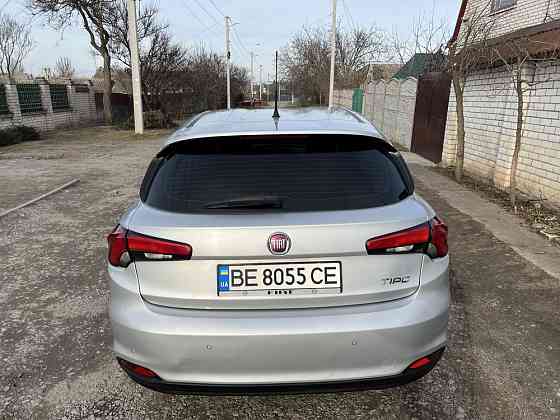 Fiat Tipo 2017 года. 1.4 бензин. Хорошее состояние. Ясиноватая