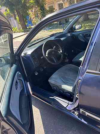 Nissan primera p10 2.0 Торез