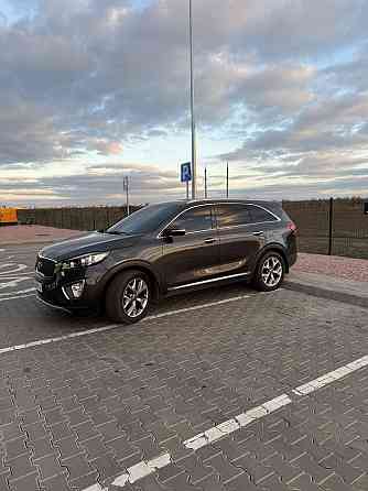 Продаю собственный автомобиль Kia Sorento, 2.2 TDI, 2016 год, АКПП. Дебальцево