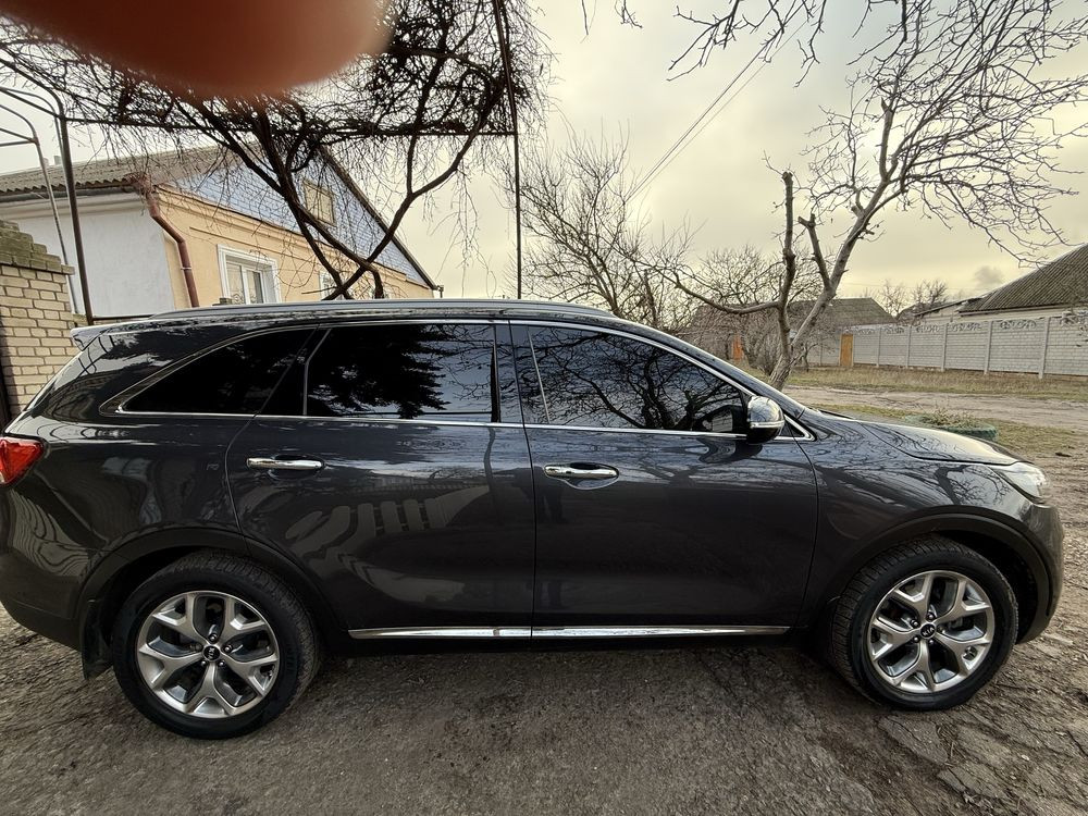 Продаю собственный автомобиль Kia Sorento, 2.2 TDI, 2016 год, АКПП. Дебальцево - изображение 7