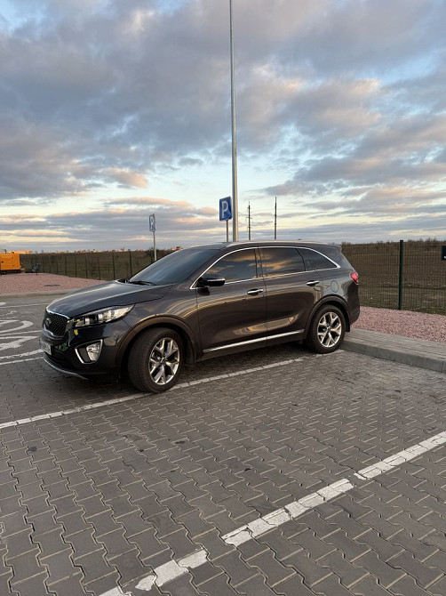 Продаю собственный автомобиль Kia Sorento, 2.2 TDI, 2016 год, АКПП. Дебальцево - изображение 3