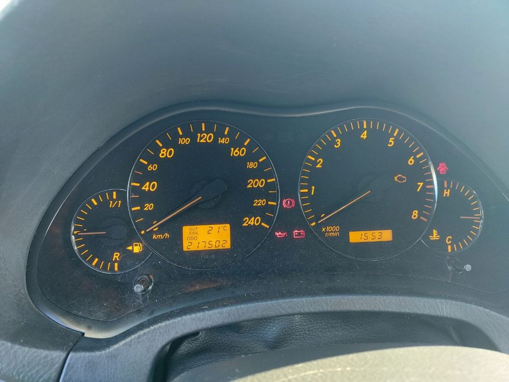 Тойота авенсіс 1.8 бензин Кировское - изображение 7