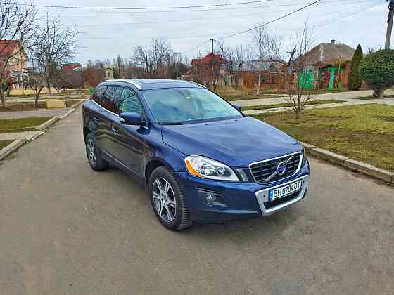 Volvo XC60      . Зугрэс