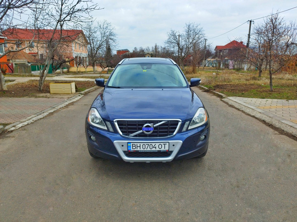 Volvo XC60      . Зугрэс - изображение 2