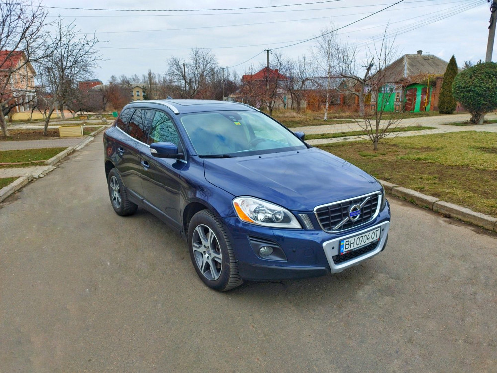 Volvo XC60      . Зугрэс - изображение 3