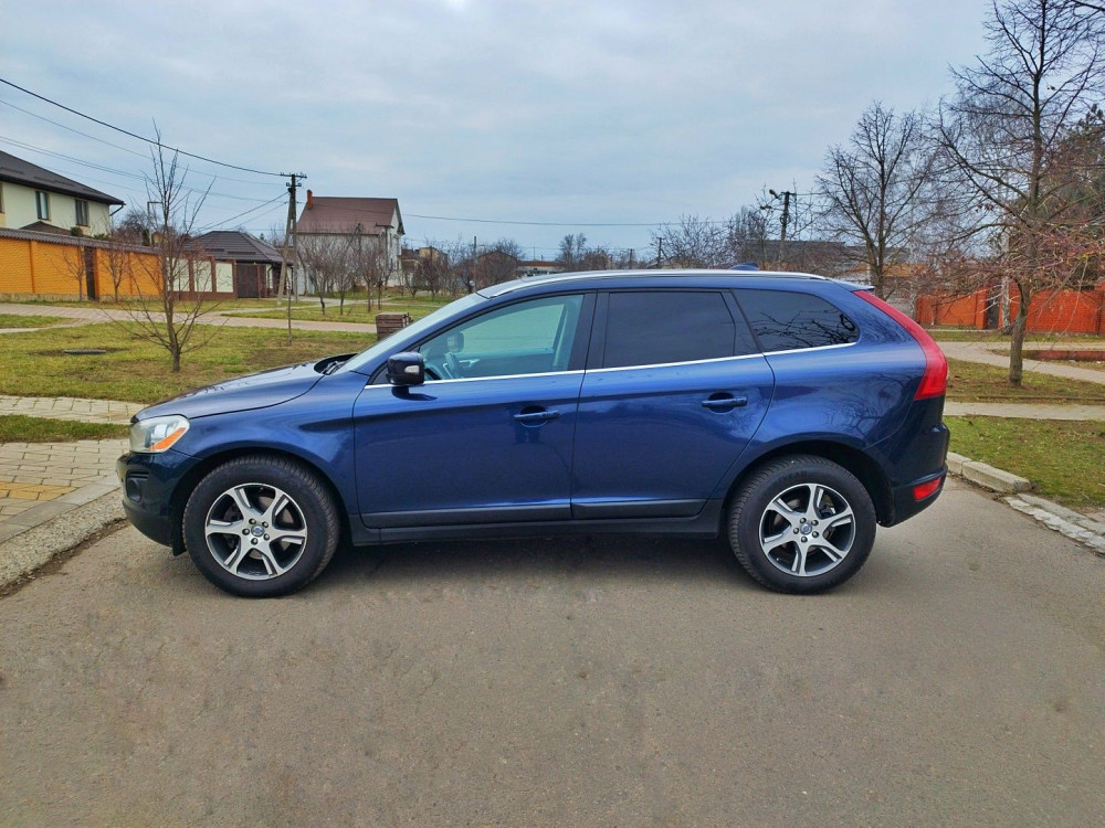 Volvo XC60      . Зугрэс - изображение 8