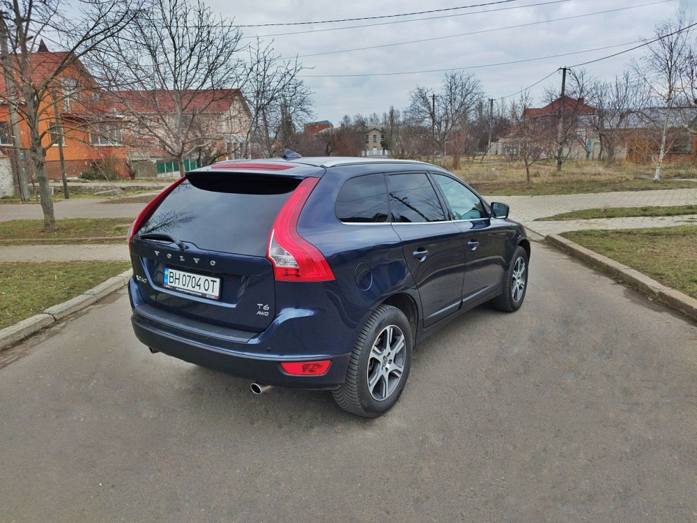 Volvo XC60      . Зугрэс - изображение 5