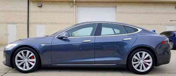 2014 Tesla Model S P85D Ясиноватая