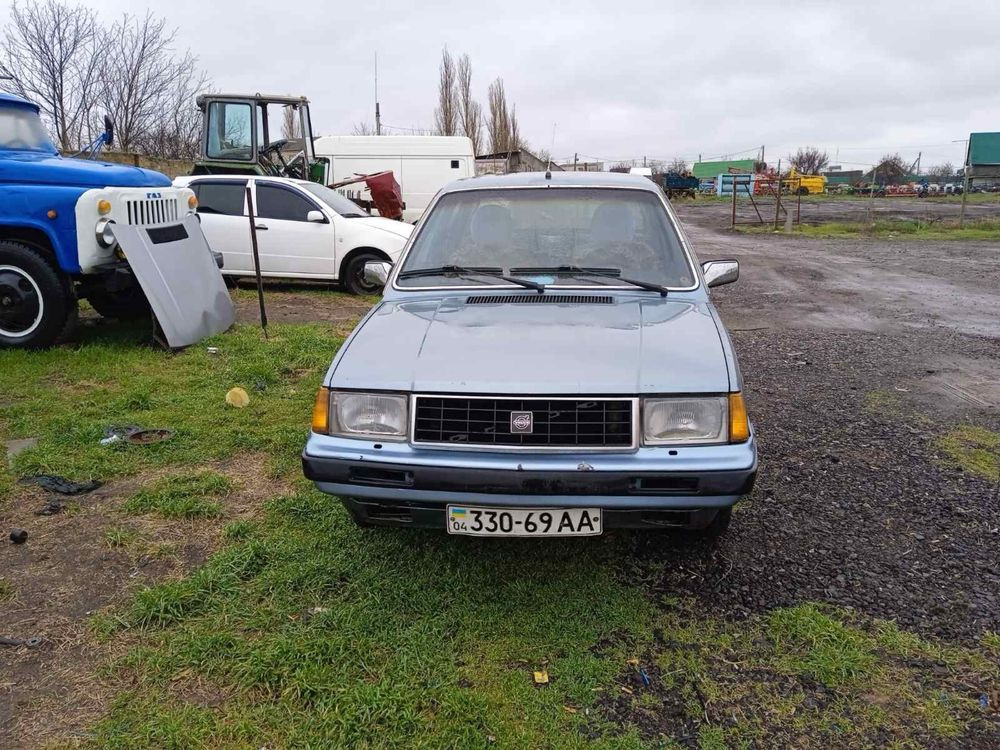Volvo 340 1.9 дизель Докучаевск - изображение 1