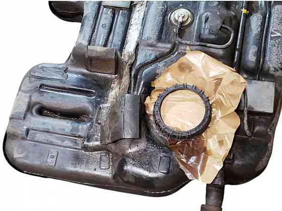 Бак топливный Hyundai Santa-Fe 2 2.2D 2006-2012 311502B900 разборка Торез