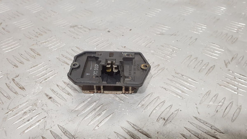 Реостат резистор печки  8713842030 TOYOTA Rav4 (2000-2006) разборка Ждановка - изображение 1