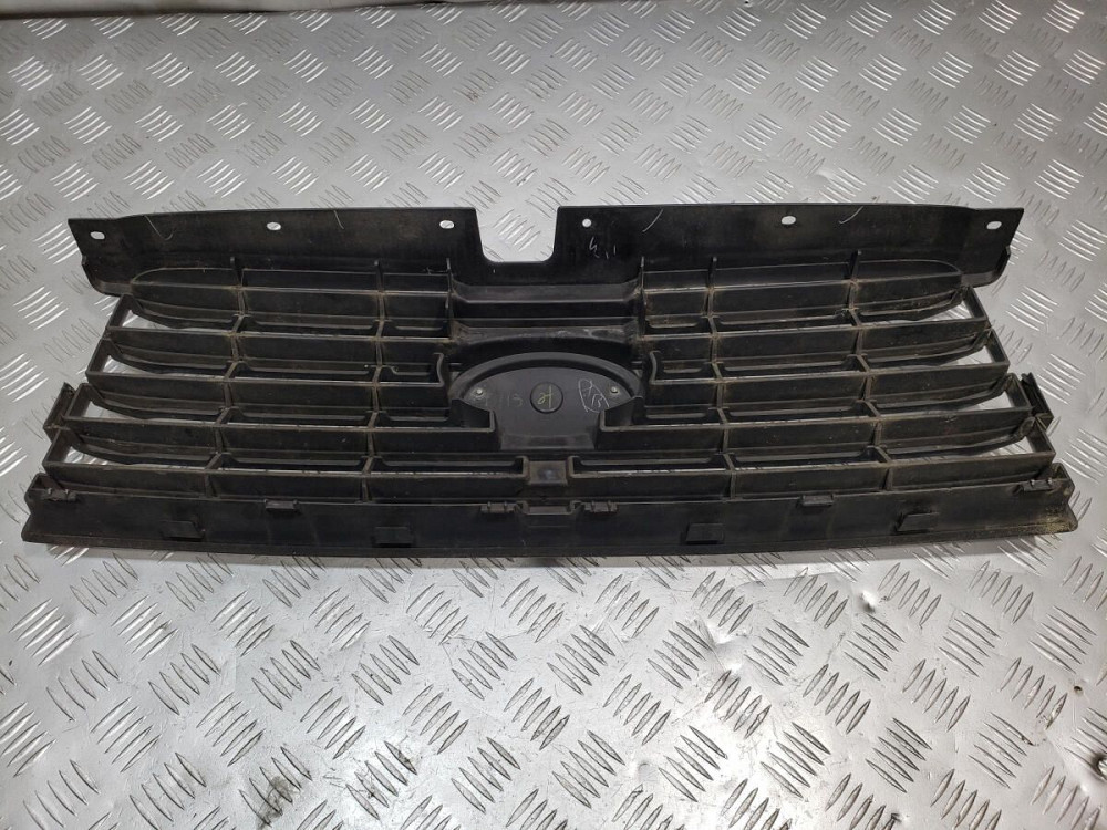 Решетка радиатора Subaru Forester 2004-2007 91121SA081 разборка Шахтерск - изображение 2