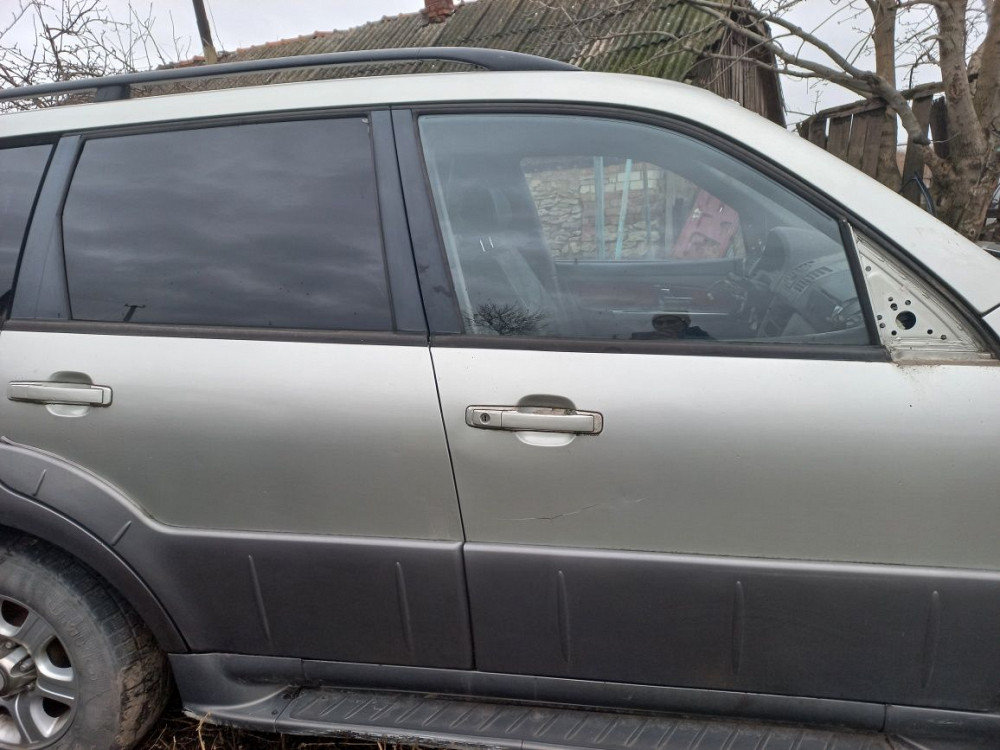 Двери Ssangyang Rexton 1 Зугрэс - изображение 2