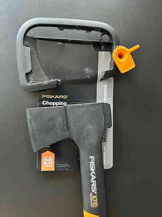 Сокира туристична Fiskars X7 XS (121423) Енакиево