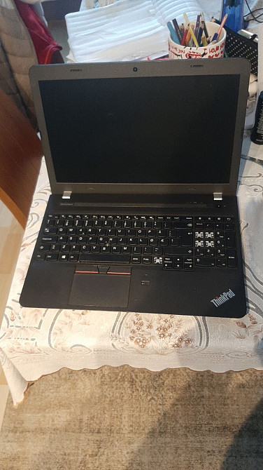 Ноутбук Lenovo ThinkPad E560 / 15.6" / Core i5-6200U/8GB DDR3/ 120 SSD Тельманово - изображение 1