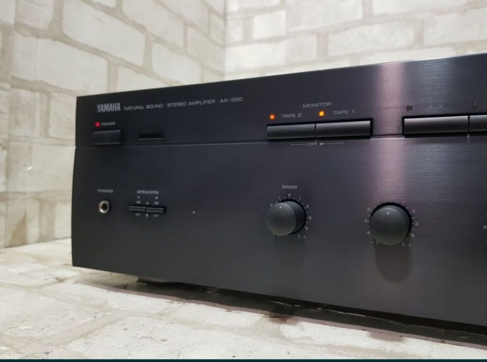 Стереоусилитель YAMAHA AX-390, 2х90 Вт, б/у из Германии Димитров - изображение 2