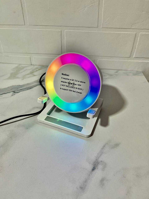 Портативная колонка с LED подсветкой и беспроводной зарядкой 15W Димитров - изображение 2