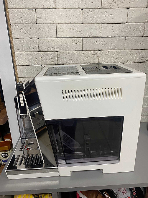 Кавоварка,кофемашина Delonghi Eletta Cappuccino TOP ECAM 45.660 Ясиноватая - изображение 7