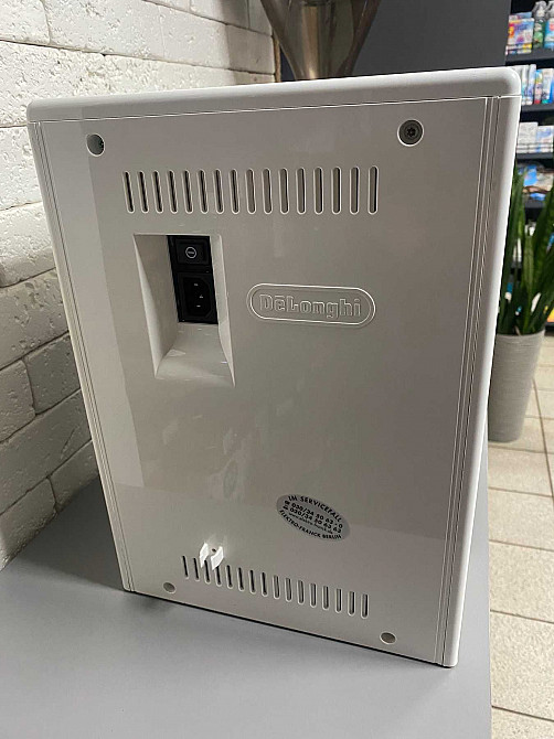 Кавоварка,кофемашина Delonghi Eletta Cappuccino TOP ECAM 45.660 Ясиноватая - изображение 5