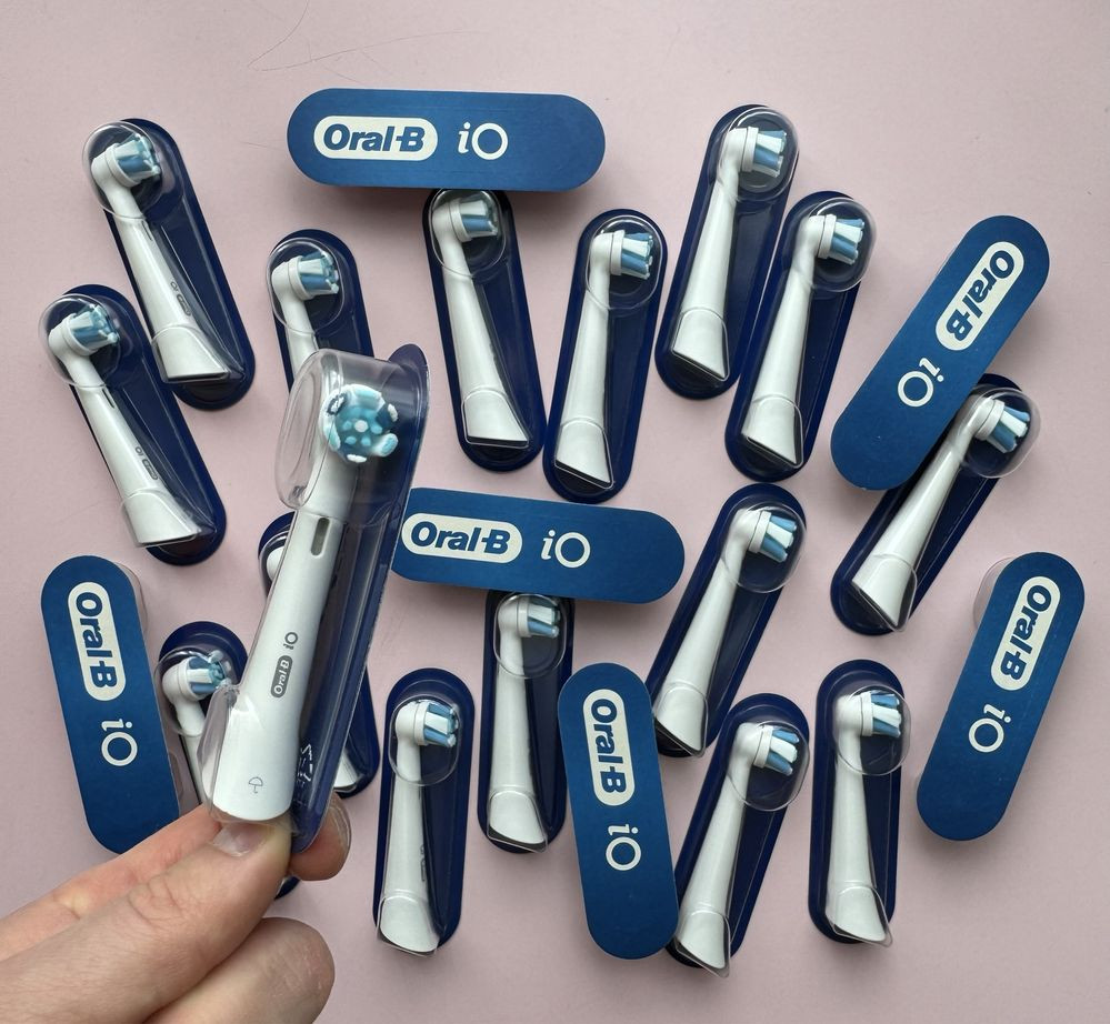 іО Ultimate White Gentle Black Насадки Oral b Ясиноватая - изображение 2