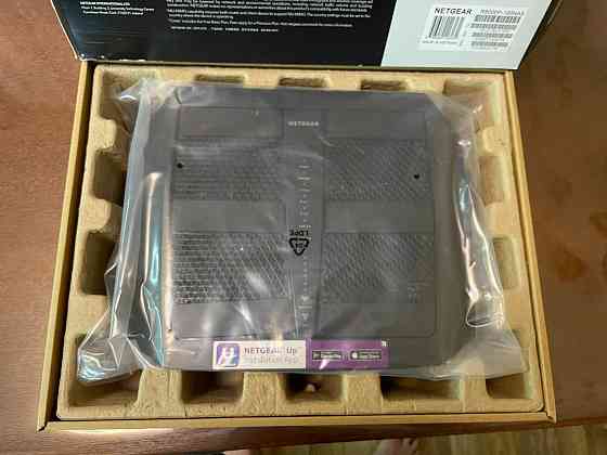 Wi-Fi роутер Netgear R8000P-100NAS WiFi5 AC4000 Харцызск