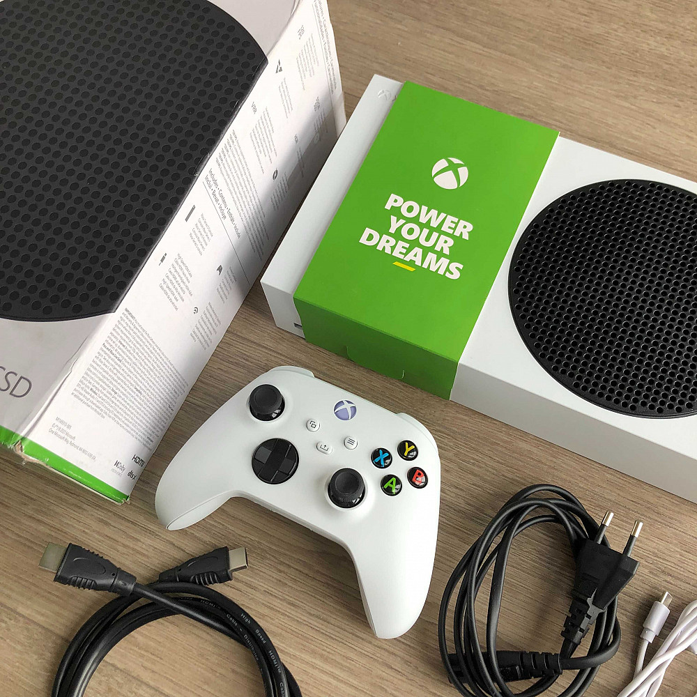 Microsoft Xbox Series S 512GB (2071) Александровка - изображение 2