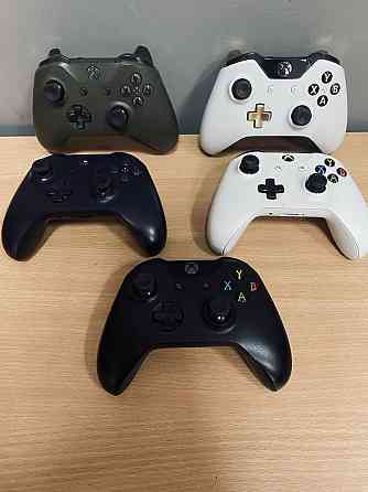 Джойстики Xbox One, геймпады, гарантия Амвросиевка