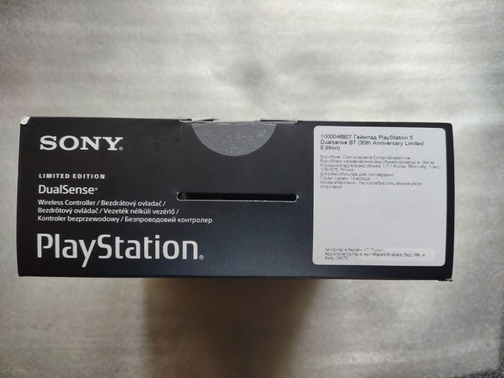 30th Anniversary Limited Edition DualSense PS5 оригінал, новий Докучаевск - изображение 3