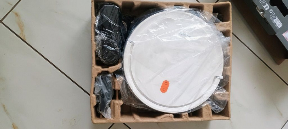 Робота-пилосос Xiaomi Robot Vacuum E5 новий, на гарантії Докучаевск - изображение 1