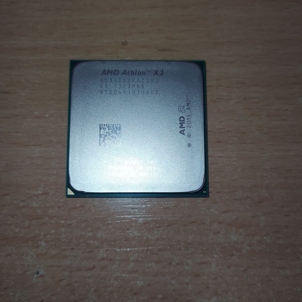 Процесор AMD Athlon X2 340 (AD340X0KA23HJ) (sFM2) Зуевка - изображение 1