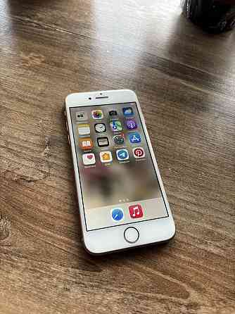 Iphone 8 64gb neverlock Димитров