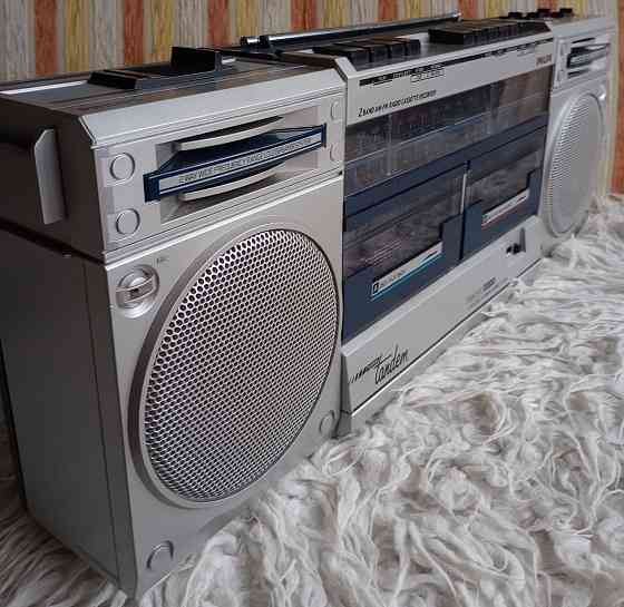 Винтажная магнитола Philips D8330, легенда 1984г. Ждановка
