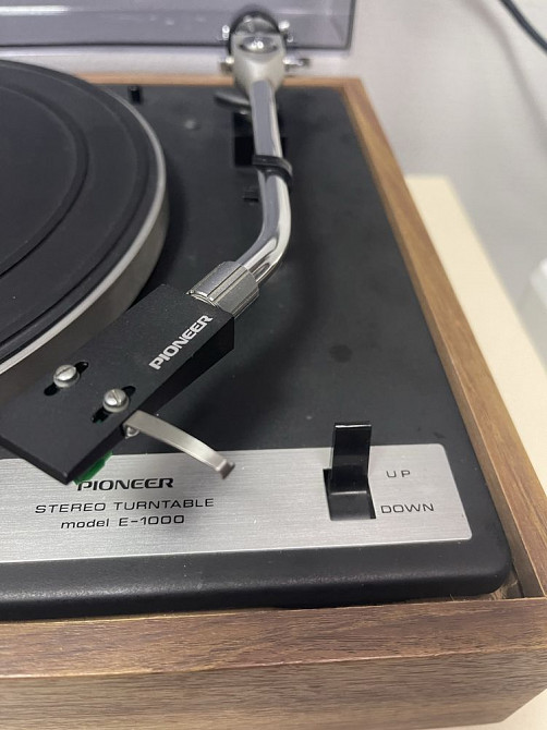 Виниловый проигрыватель, Pioneer E1000, ручной, винтажный, классика. Амвросиевка - изображение 3