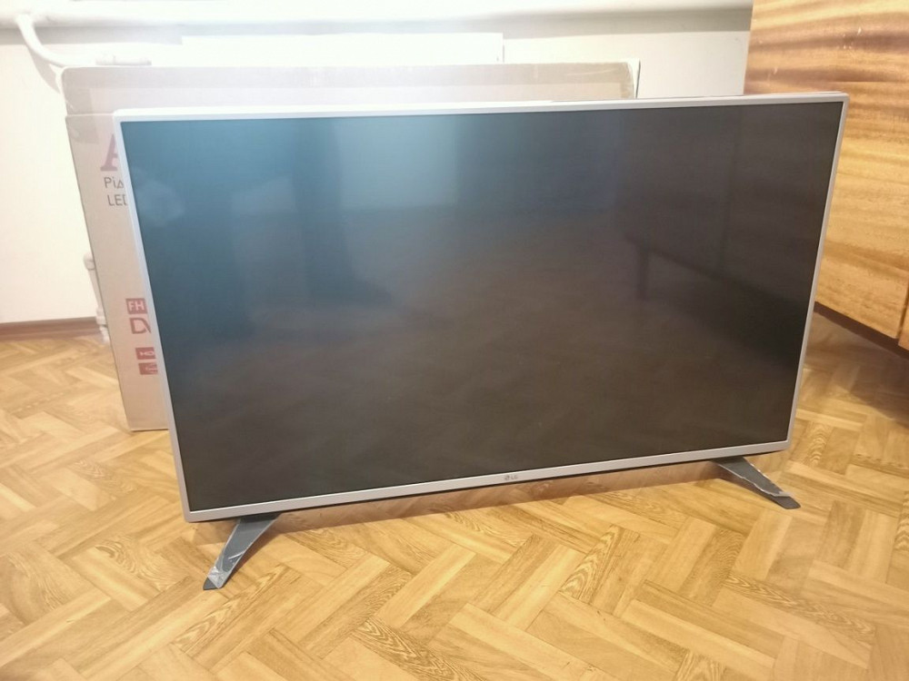 Телевізор LG 43LF590V Smart TV WiFi Ethernet Макеевка - изображение 1
